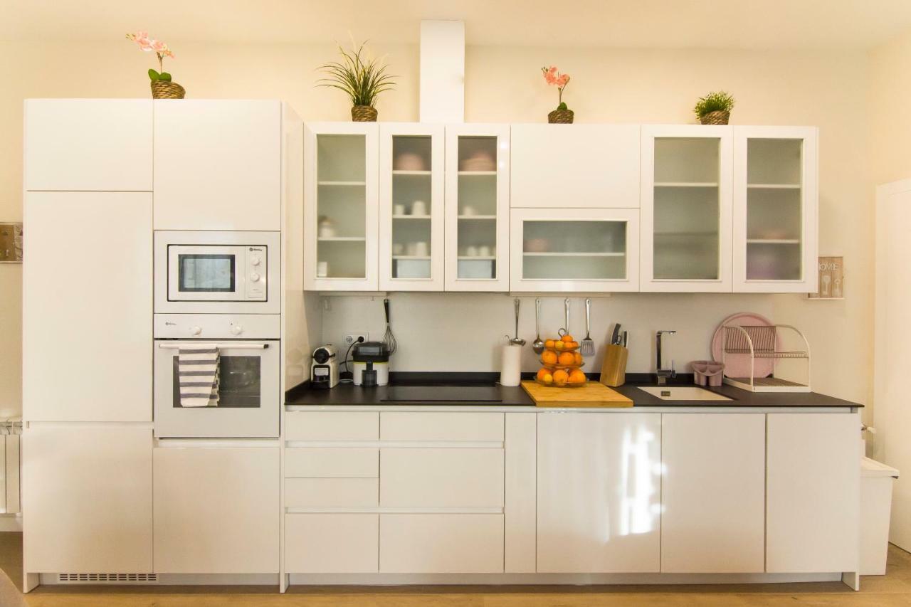 Sol Luxury Suites Madrid Kültér fotó