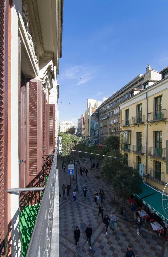 Sol Luxury Suites Madrid Kültér fotó