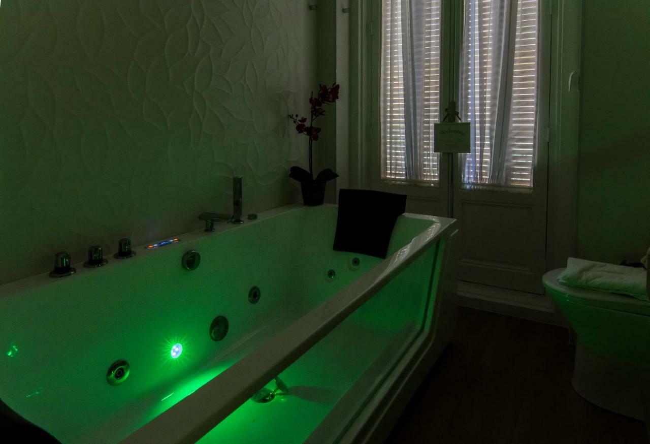 Sol Luxury Suites Madrid Kültér fotó