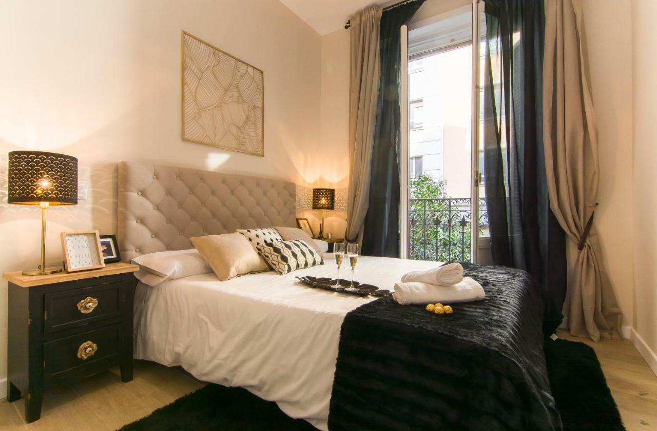 Sol Luxury Suites Madrid Kültér fotó