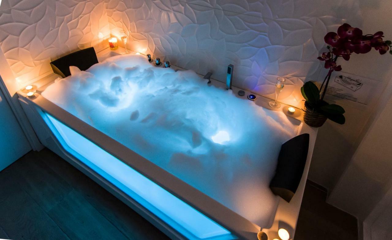 Sol Luxury Suites Madrid Kültér fotó